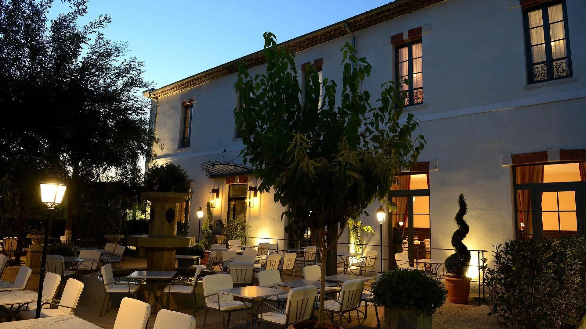 Grand Hotel Henri - Teritoria L'Isle-sur-la-Sorgue 4*,  France