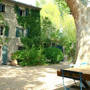 Bed & Breakfast Maison D'hotes Campagne-baudeloup, L'Isle-sur-la-Sorgue